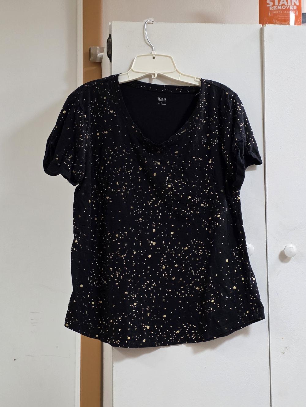 a.n.a Black Short-Sleeve Tee with Gold Splatter